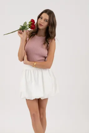 RUFFLE SLEEVELESS SWEATER KNIT TOP