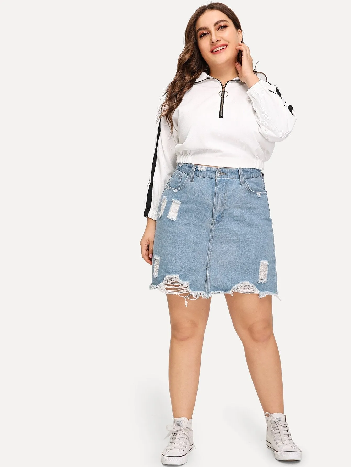 SHEIN Plus Ripped Raw Hem Denim Skirt