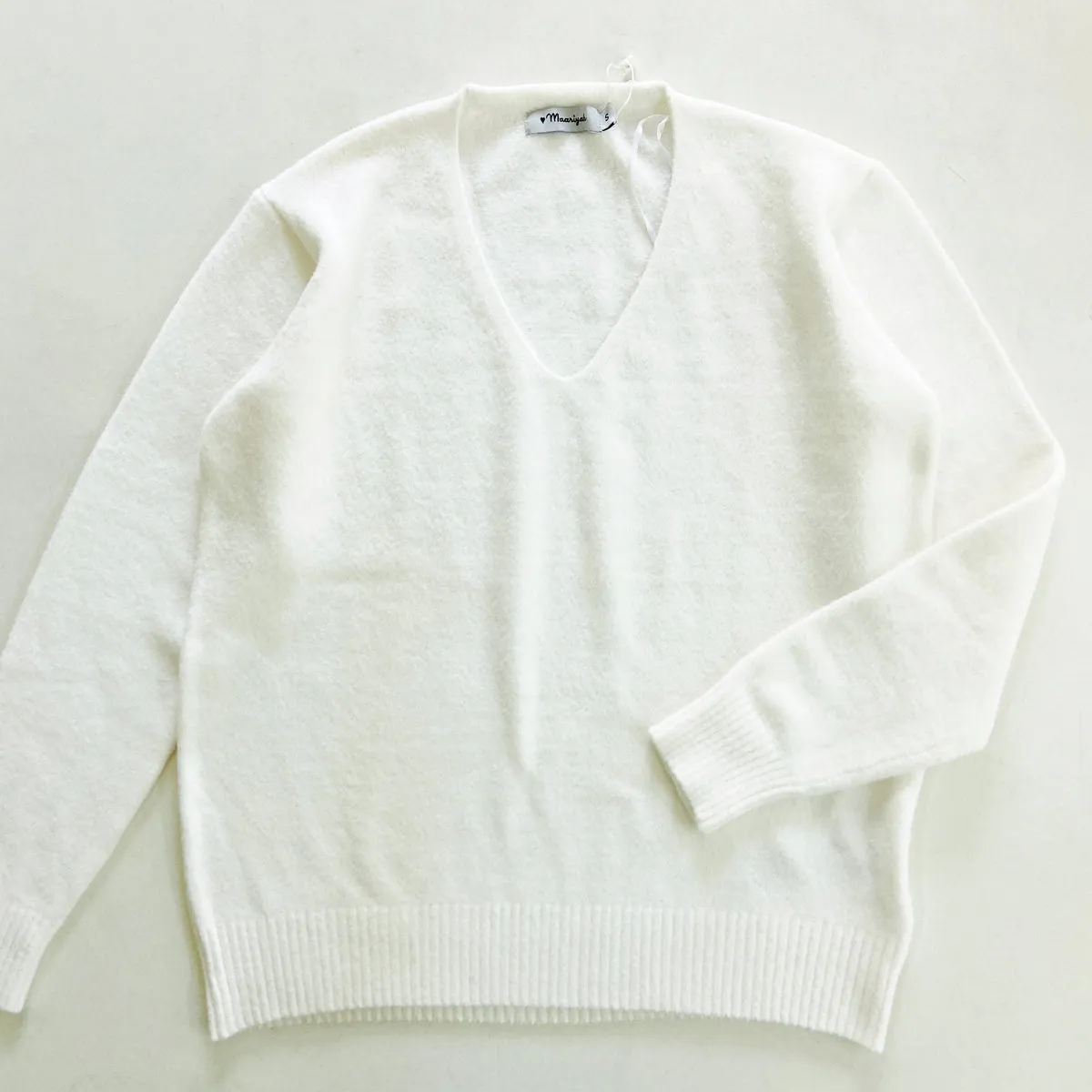 Womens V-Neck Long Sleeve Off-White Sweater